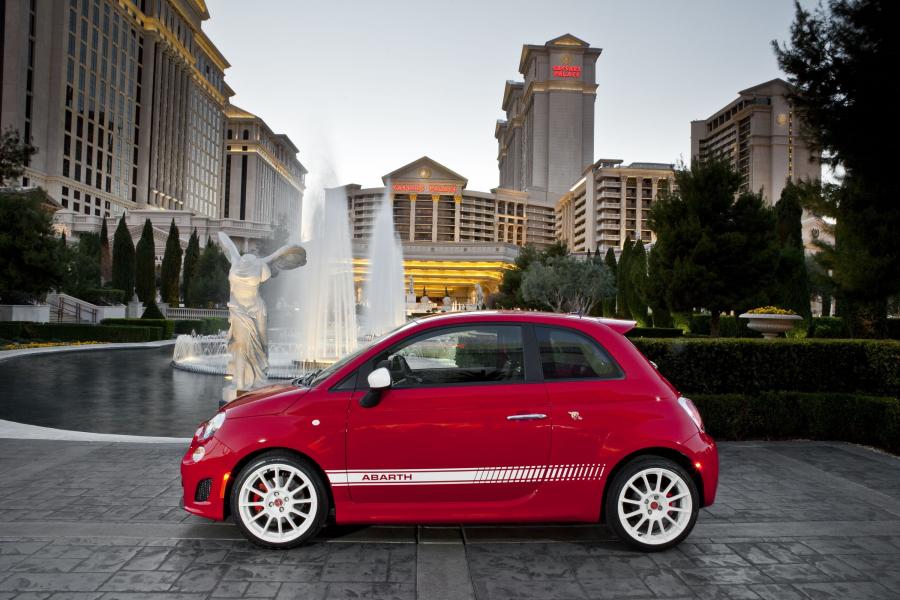  Fiat 500 Abarth 2012 года  (NA) (фото 29 из 49)